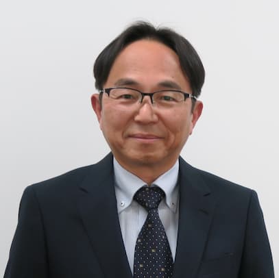 豊川工場 常務取締役工場長 寺譯 清春